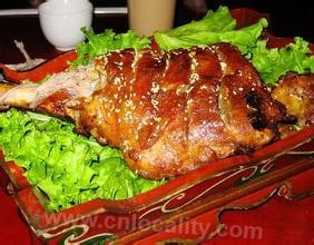 Inner Mongolia roast lamb leg