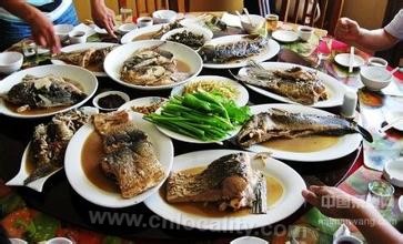 Naiman qi fish feast