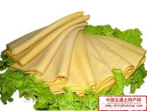 Hongluoxian dried tofu rolls with green ...