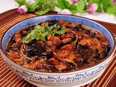 Stewed mushrooms with chicken