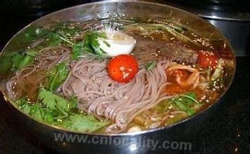 North Korean cold noodles