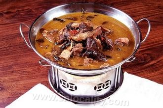 Stewed pheasant with mushrooms