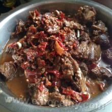 Braised dog meat