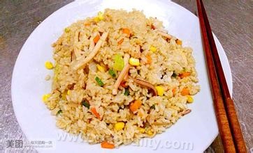 Fried rice with squid