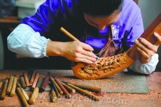 Redwood carving