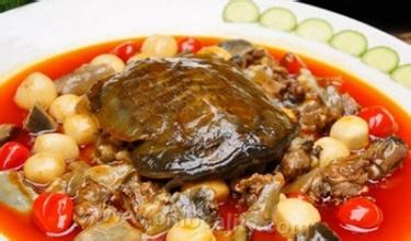 Braised turtle in Zhuqiao