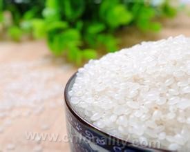 Pearlescent rice