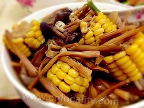 Day lily mushroom soup