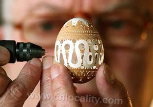 Egg carving technology