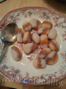 Glutinous rice balls