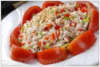 Fish and rice with pine nuts