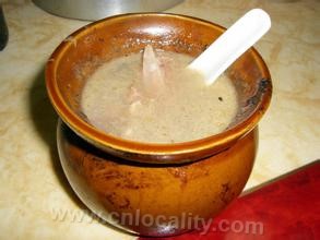 Taoxi crock soup