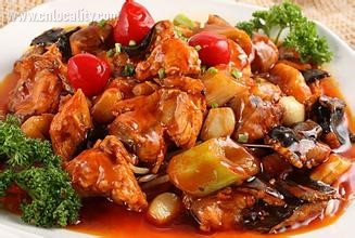 Tongzhou Xiaolou and Roasted Catfish