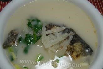 Bamboo shoots, taro and crucian carp soup