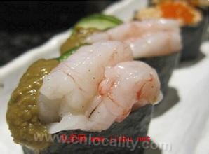 Poached peony shrimp