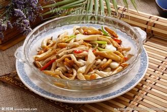 Stir-fried wild mushrooms