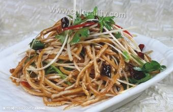 Sliced bean curd with vermicelli